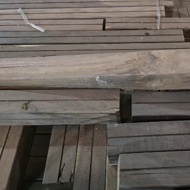 distributor balok kayu mahoni